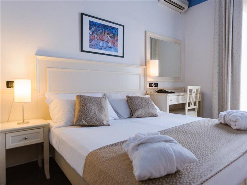 Hotel Fra I Pini Rimini Luaran gambar