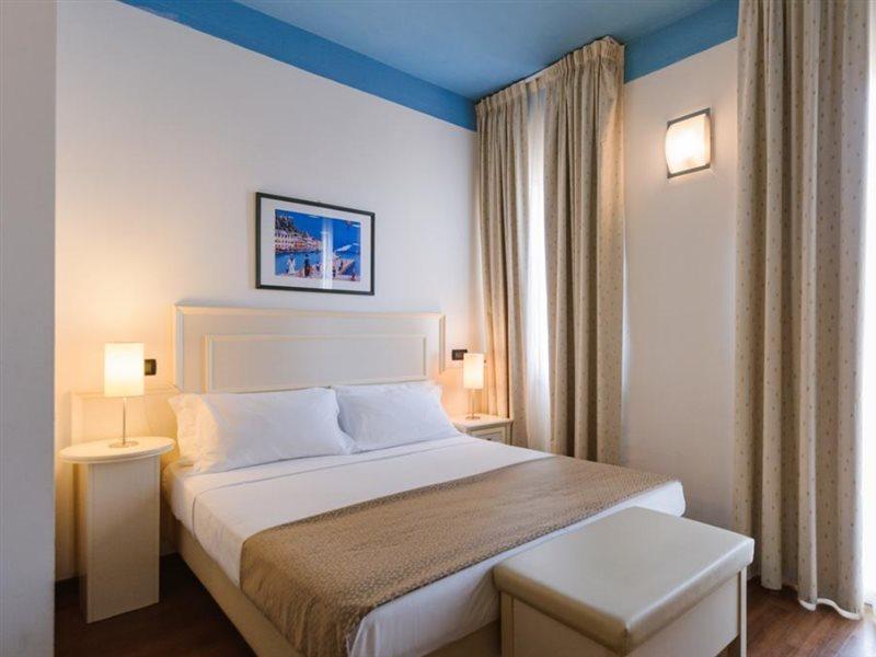 Hotel Fra I Pini Rimini Luaran gambar