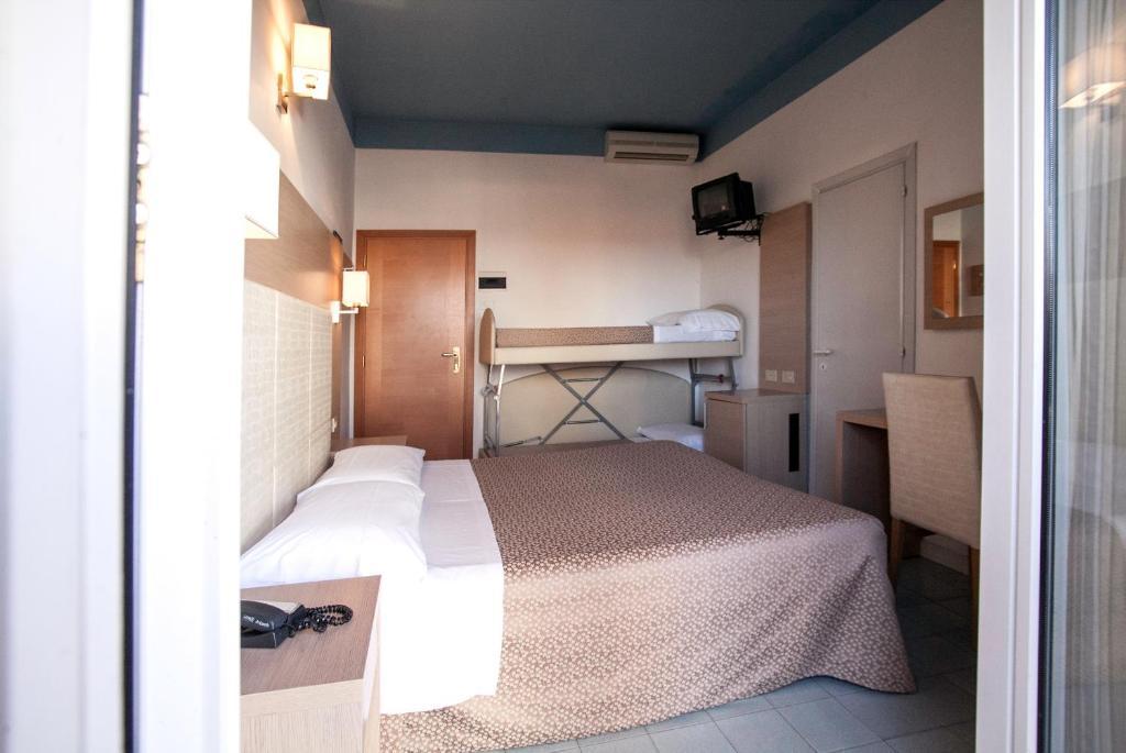 Hotel Fra I Pini Rimini Luaran gambar